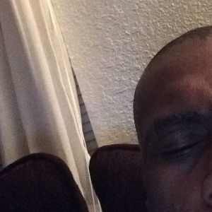 Meet your Posher, Leo